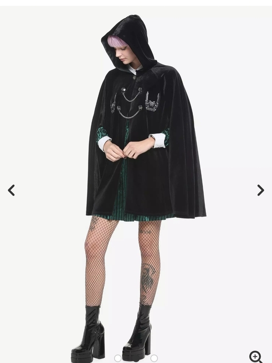Hot Topic Other - Haunted Mansion Cape